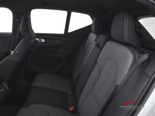 VOLVO XC40 usata 9