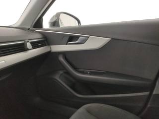 AUDI A4 usata, con Touch screen