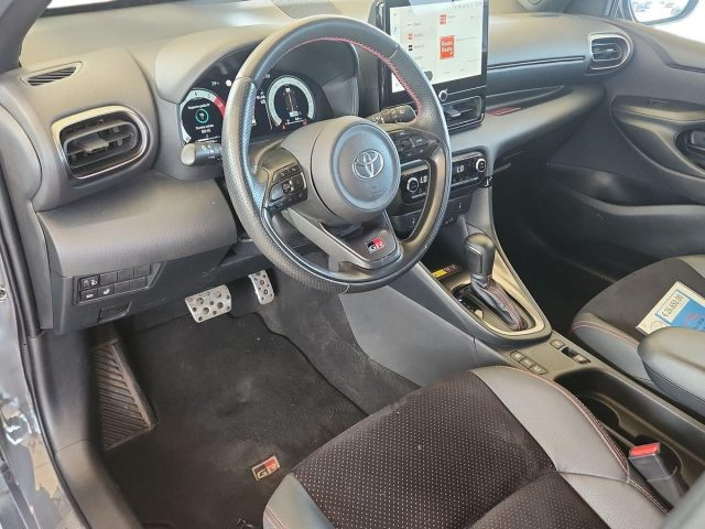 TOYOTA Yaris usata, con Climatizzatore