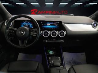 MERCEDES-BENZ GLA 180 usata 12