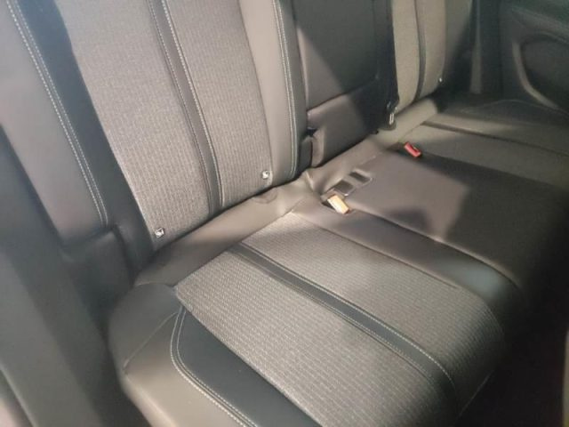 PEUGEOT 3008 usata, con Servosterzo