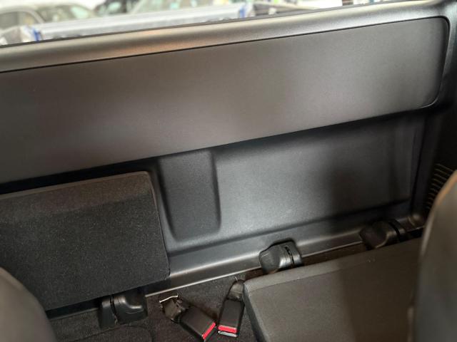 ISUZU D-Max usata, con Controllo elettronico della corsia