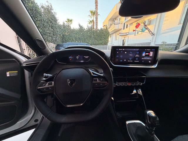 PEUGEOT 2008 usata, con MP3