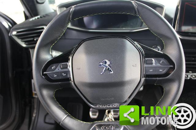 PEUGEOT 2008 usata, con Sistema di navigazione