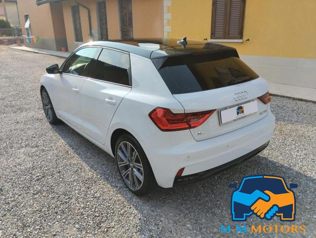 AUDI A1 usata, con Autoradio