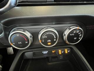 MAZDA MX-5 usata, con Autoradio digitale