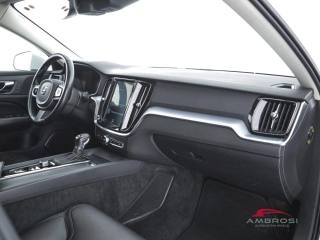 VOLVO V60 Cross Country usata 11