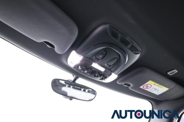 MINI One usata, con Sensori di parcheggio anteriori