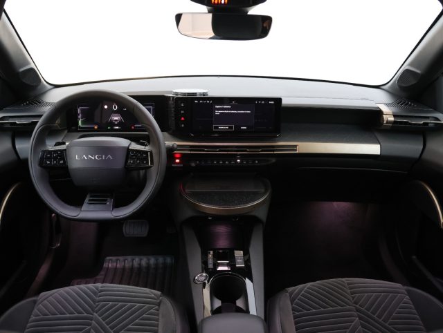 LANCIA Ypsilon usata, con Park Distance Control