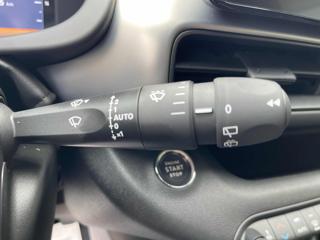 JEEP Avenger usata, con USB