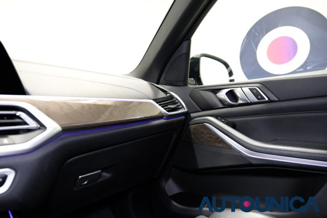 BMW X5 usata, con Sensori di parcheggio posteriori