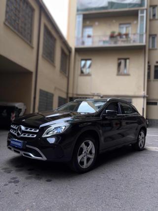 MERCEDES-BENZ GLA 180 usata, con Cronologia tagliandi