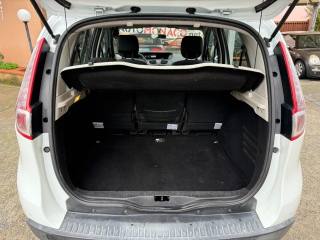 RENAULT Scenic usata, con Sistema di navigazione