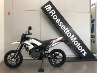 KSR MOTO TW 125 SM usata 3