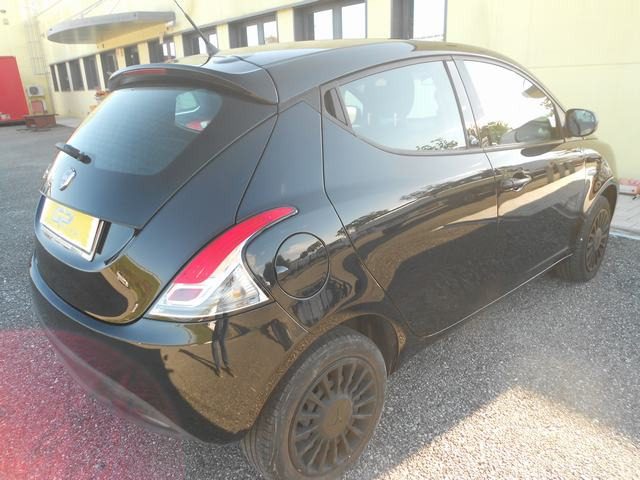 LANCIA Ypsilon usata, con Alzacristalli elettrici