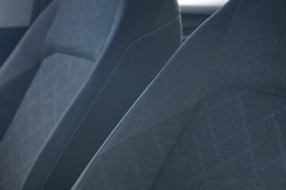 VOLKSWAGEN Golf usata, con Autoradio