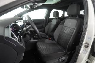 VOLKSWAGEN Taigo usata 8