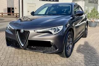 ALFA ROMEO Stelvio usata, con Alzacristalli elettrici