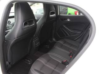 MERCEDES-BENZ GLA 200 usata, con Cruise Control