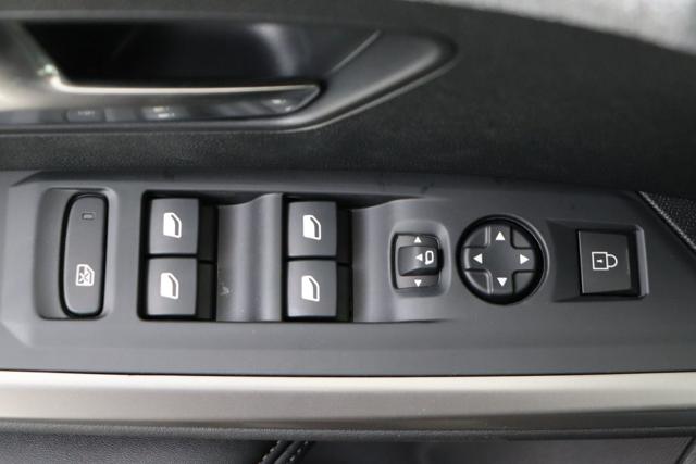 PEUGEOT 5008 usata, con Cerchi in lega