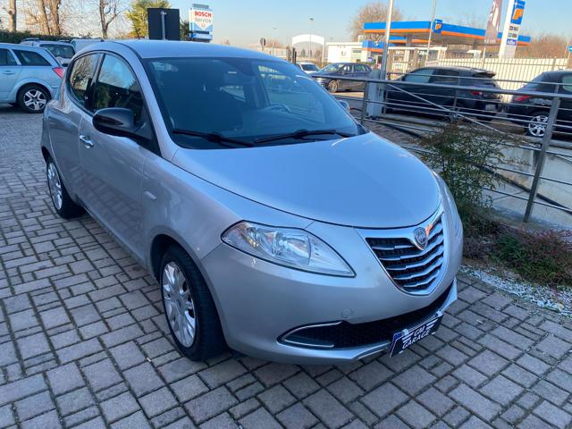 LANCIA Ypsilon usata, con Airbag Passeggero
