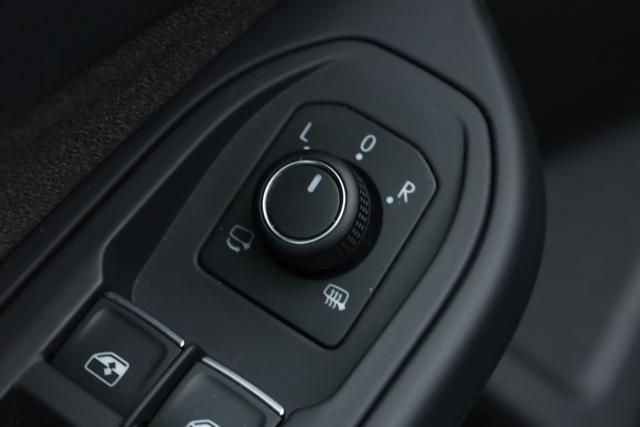 VOLKSWAGEN Golf usata, con Sistema di chiamata d