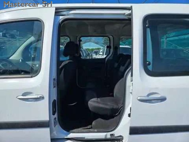 RENAULT Kangoo usata, con Vivavoce