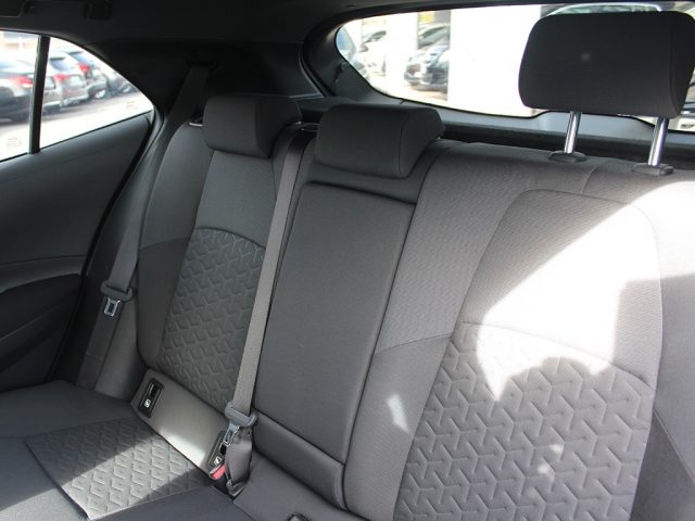 TOYOTA Corolla usata, con Sedili riscaldati