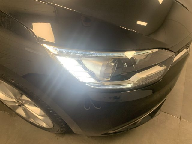 RENAULT Grand Scenic usata, con Isofix