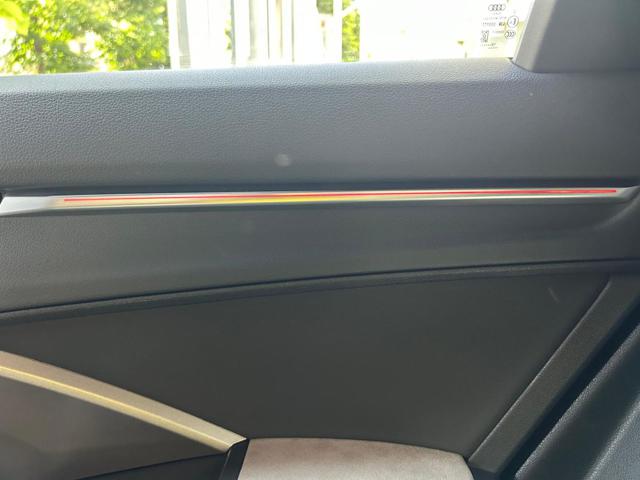 AUDI Q3 usata, con Volante in pelle