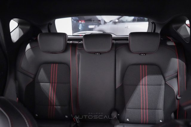 RENAULT Captur usata, con Bracciolo