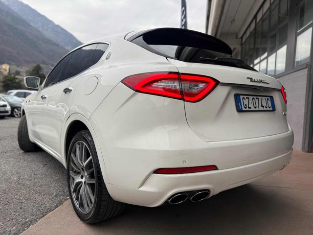 MASERATI Levante usata, con Autoradio