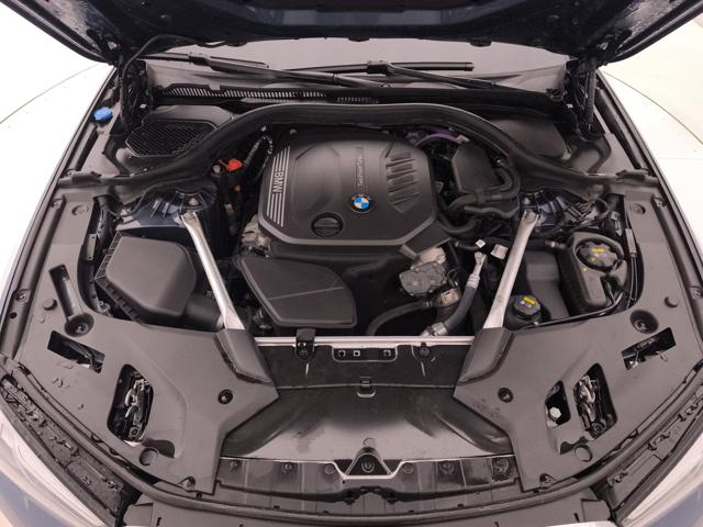 BMW 520 usata, con Sensori di parcheggio anteriori