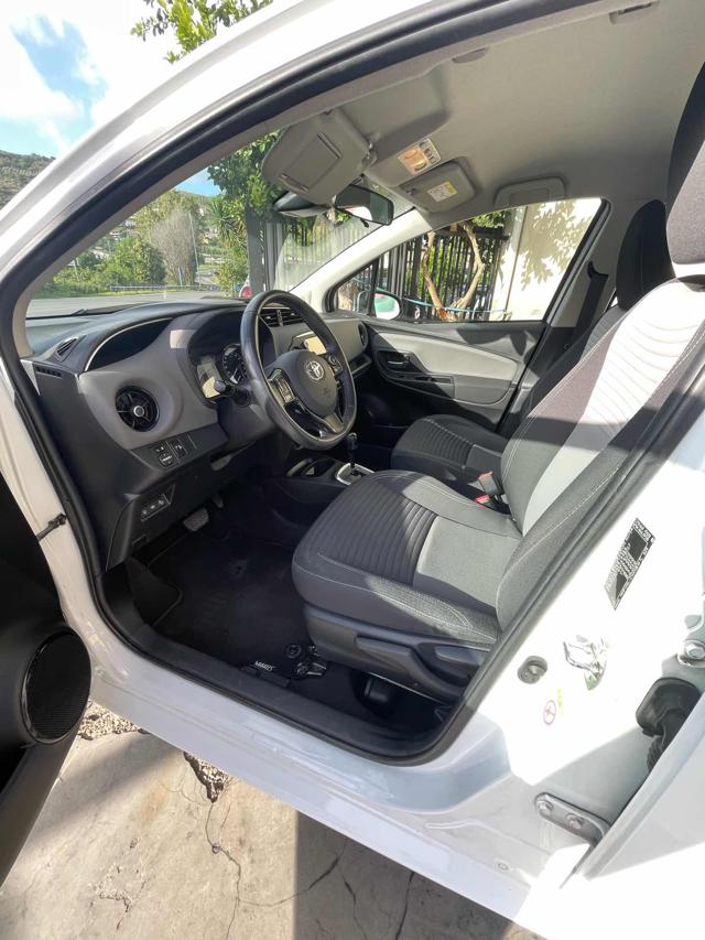 TOYOTA Yaris usata, con Frenata d