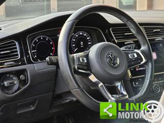 VOLKSWAGEN Golf usata, con Touch screen