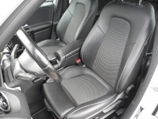 MERCEDES-BENZ GLB 200 usata, con Kit antipanne