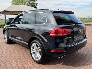 VOLKSWAGEN Touareg usata, con Antifurto