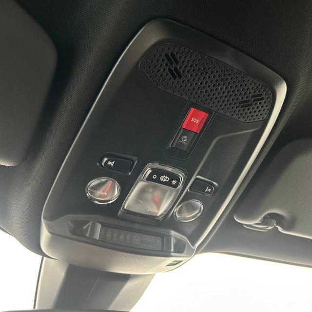 PEUGEOT 2008 usata, con Controllo vocale