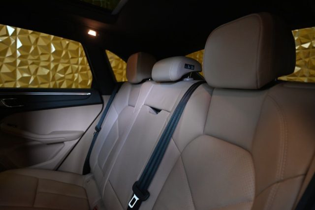 PORSCHE Macan usata 72