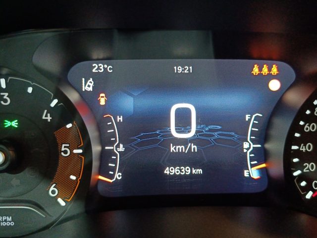 JEEP Compass usata, con Sedile posteriore sdoppiato