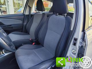TOYOTA Yaris usata, con Alzacristalli elettrici