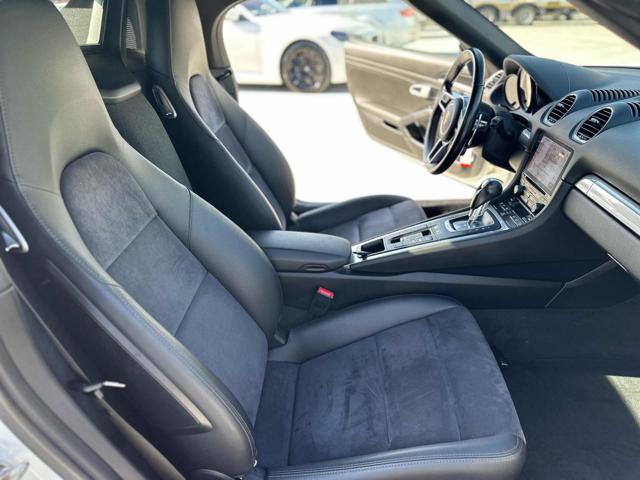 PORSCHE 718 Spyder usata, con Volante multifunzione