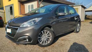 PEUGEOT 208 usata, con Fendinebbia