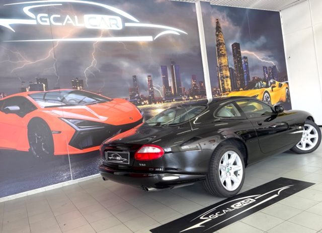 JAGUAR XK8 usata, con Airbag Passeggero