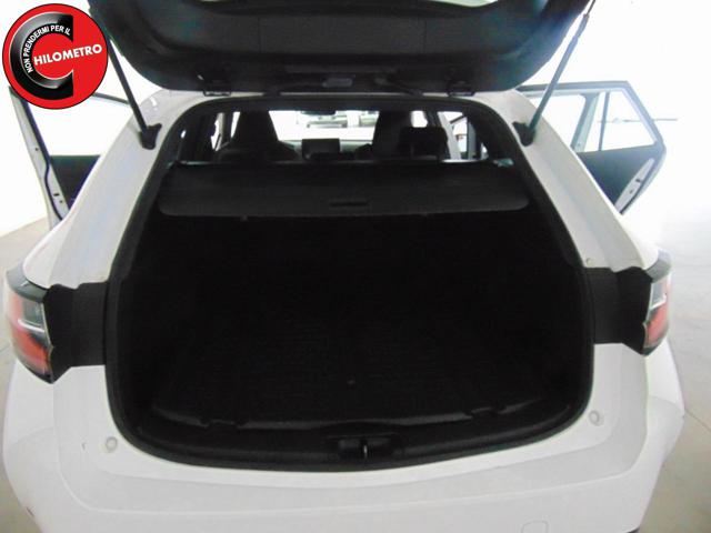 TOYOTA Corolla usata, con Autoradio