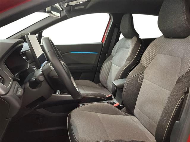 RENAULT Captur usata, con Sistema di navigazione