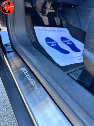 FORD EcoSport usata, con Sensori di parcheggio posteriori