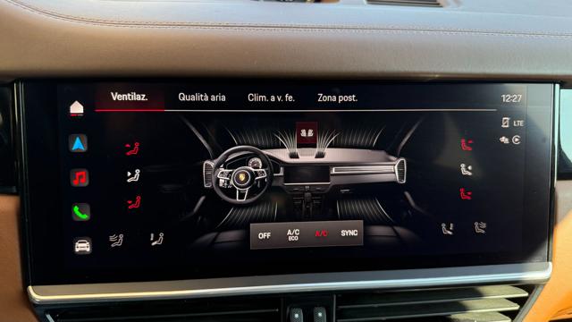 PORSCHE Cayenne usata, con Specchietti laterali elettrici