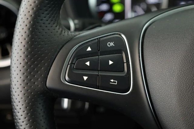 MERCEDES-BENZ Vito usata, con Sistema di navigazione
