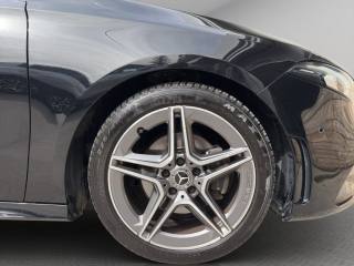 MERCEDES-BENZ A 180 usata, con Frenata d